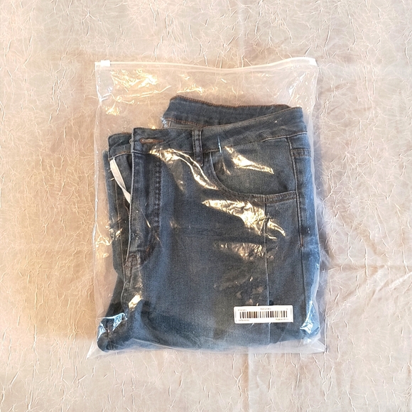 New in Package High rise, Stretchy, Fit and Flare Jeans - Picture 9 of 9